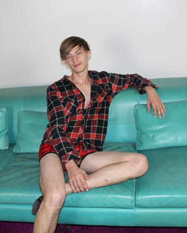 Lumberjack Twink Drains His Big Sack